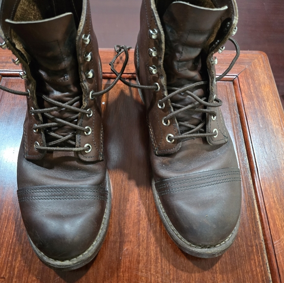 Red Wing Iron Ranger 8D - Picture 2 of 8